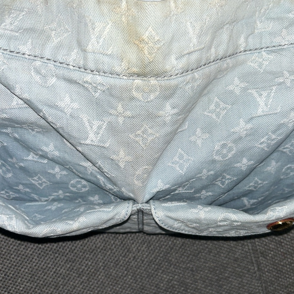 Louis Vuitton Blue Denim Monogram Daily GM Hobo Shoulder Bag - Picture 6 of 8
